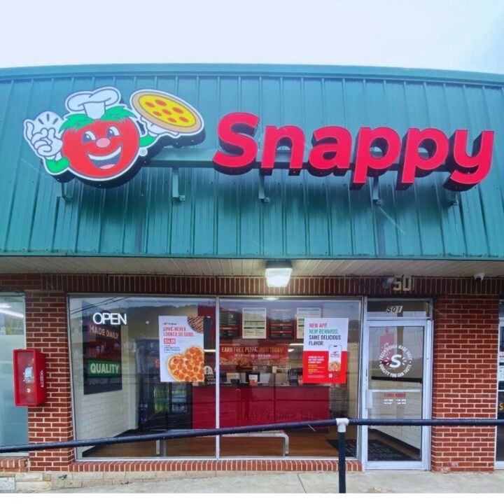 New Snappy Tomato Pizza Location