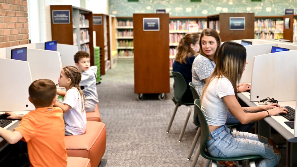 Cheviot Library Re-Opens