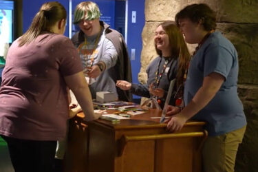 Museum Seeking Youth Volunteers